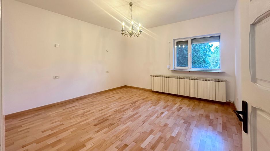 Oferim spre închiriere o proprietate de excepție zona Sisesti - Poză 26