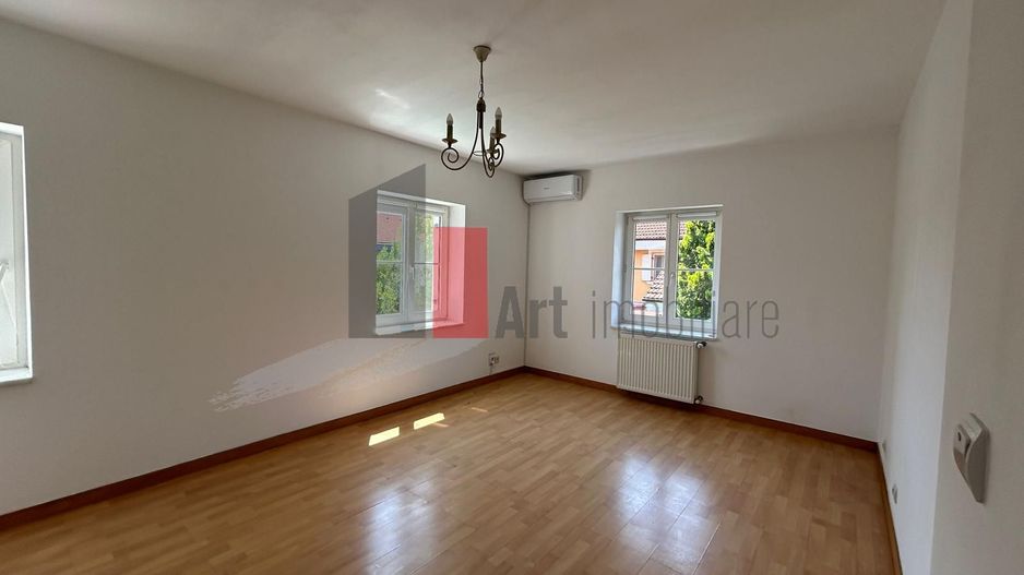 VILĂ PREMIUM (Premium Villa) DE ÎNCHIRIAT CU PISCINĂ ZONA IANCU NICOLAE/PIPERA - Poză 11