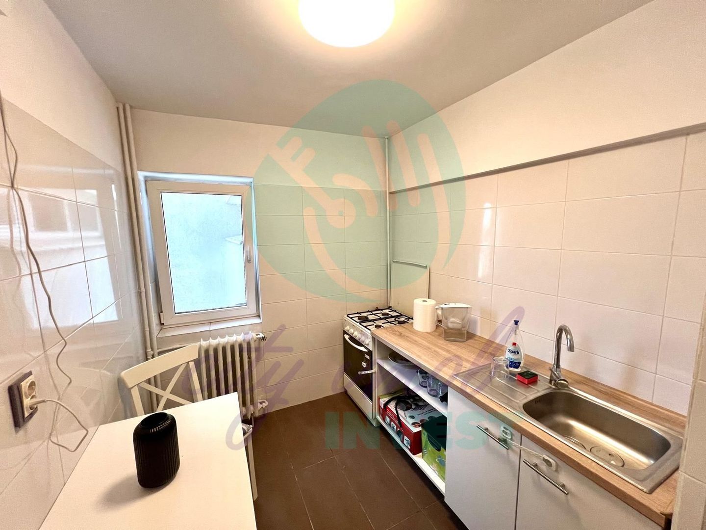 2 camere RENOVAT - Titulescu-Piata Victoriei-Bloc anvelopat - Poză 3