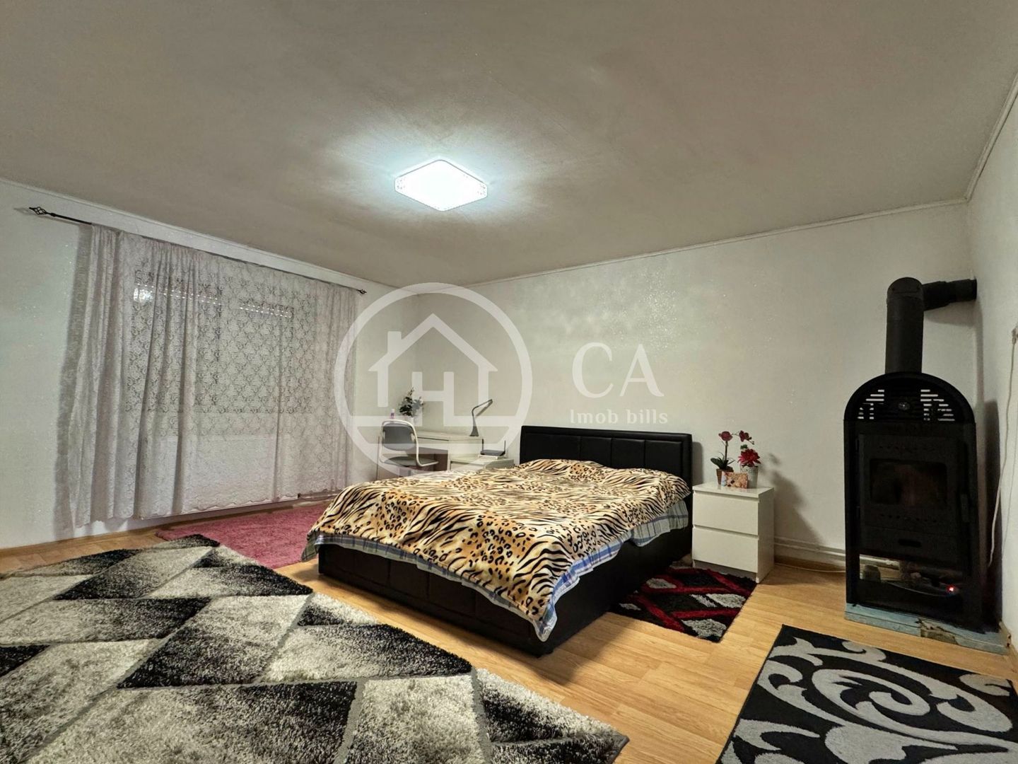 Casa de inchiriat cu 2 camere in Cartierul Velenta, Oradea - Poză 2