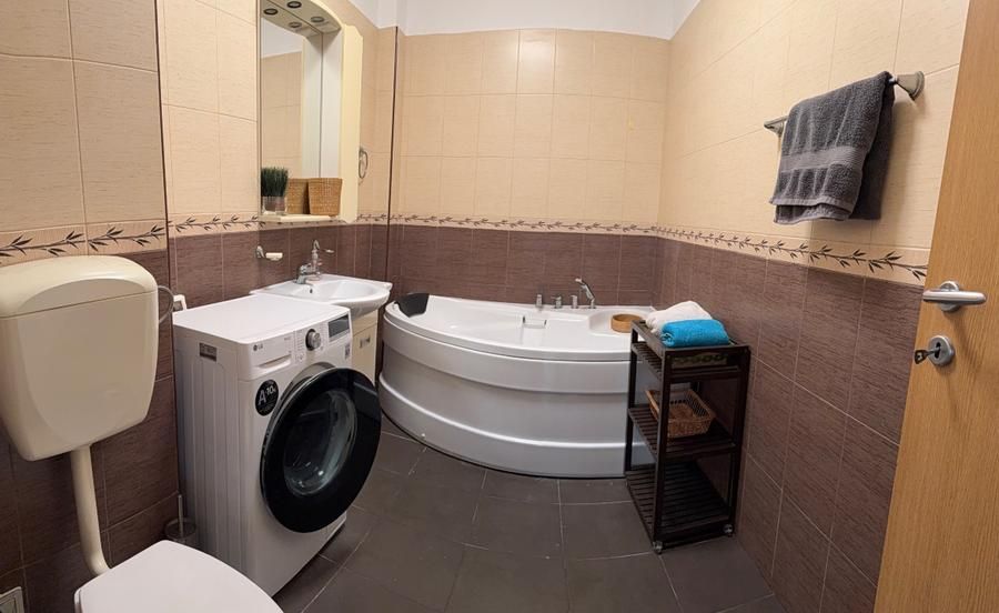 Închiriere Apartament cu 3 camere, 80 mp, 2 parcari, Smart Home, terasa - Poză 12