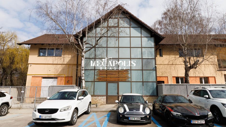 Chirie clădire centrul civic | Brașov | 500mp | 5000€ - Poză 1