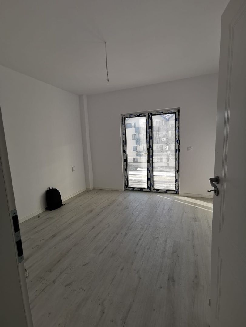 Apartament 2 camere Dec finalizat Bucium 52 mp 83000 euro - Poză 2