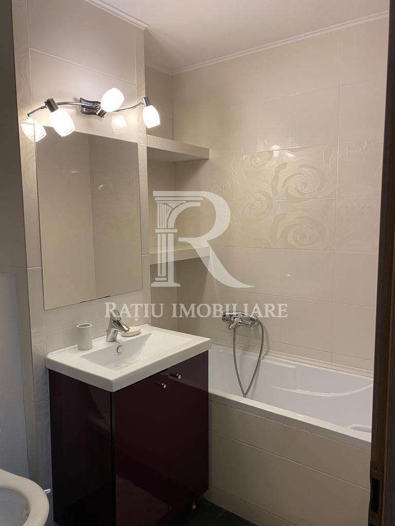 Apartament cu 4 camere  | Rogerius | Oradea - Poză 3