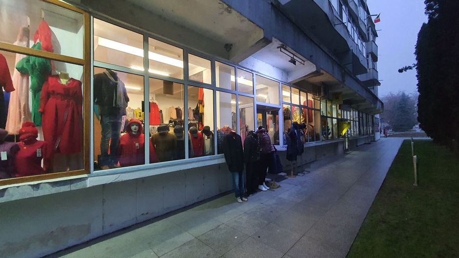 INVESTIȚIE - Spațiu comercial ULTRACENTRAL - VASLUI; - Poză 2