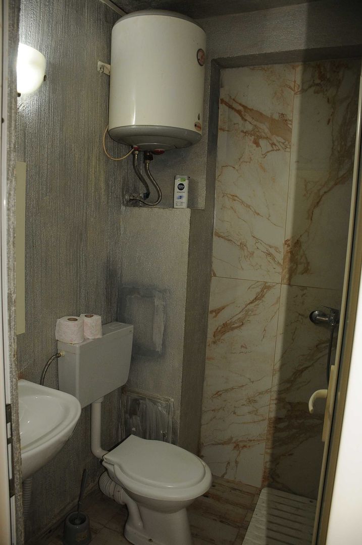 Garsoniera la A-uri, mobilata/libera,et 3 - Poză 8