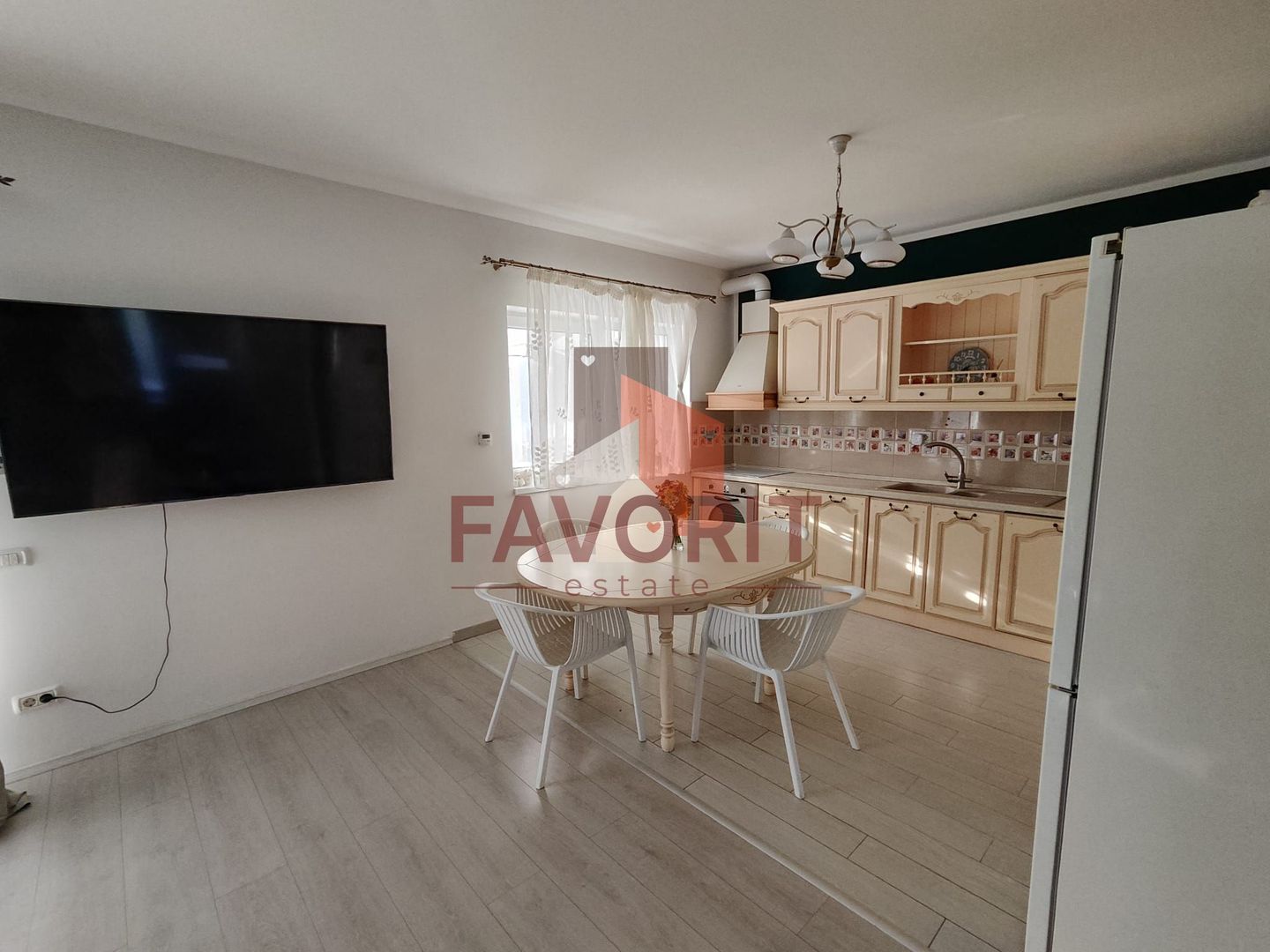 Disponibila imediat. Zona excelenta langa padure si Kaufland . - Poză 6