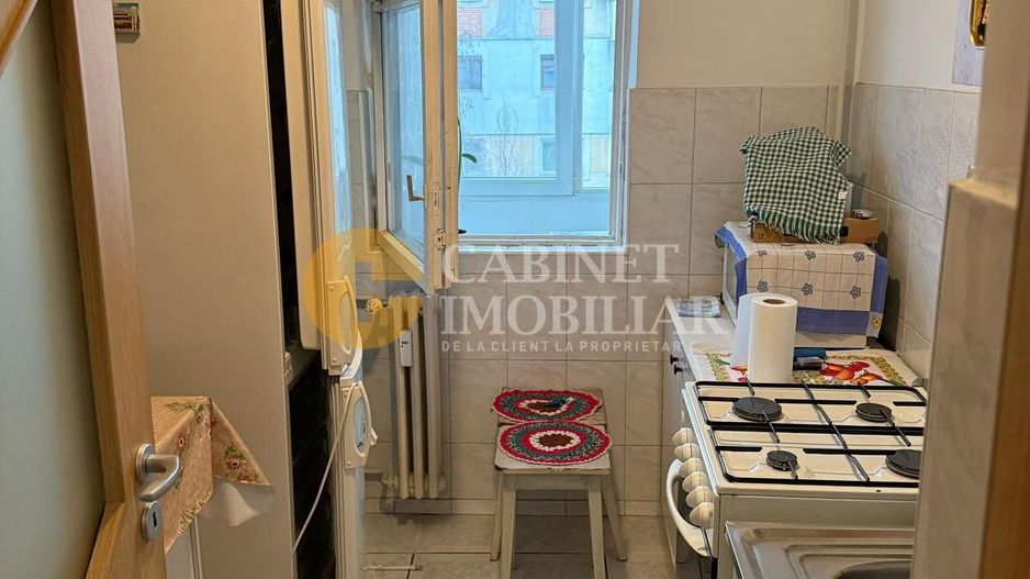 PODUL DE FIER - 2 CAMERE DECOMANDAT - ETAJ INTERDEMIAR - BLOC 80 - Poză 4