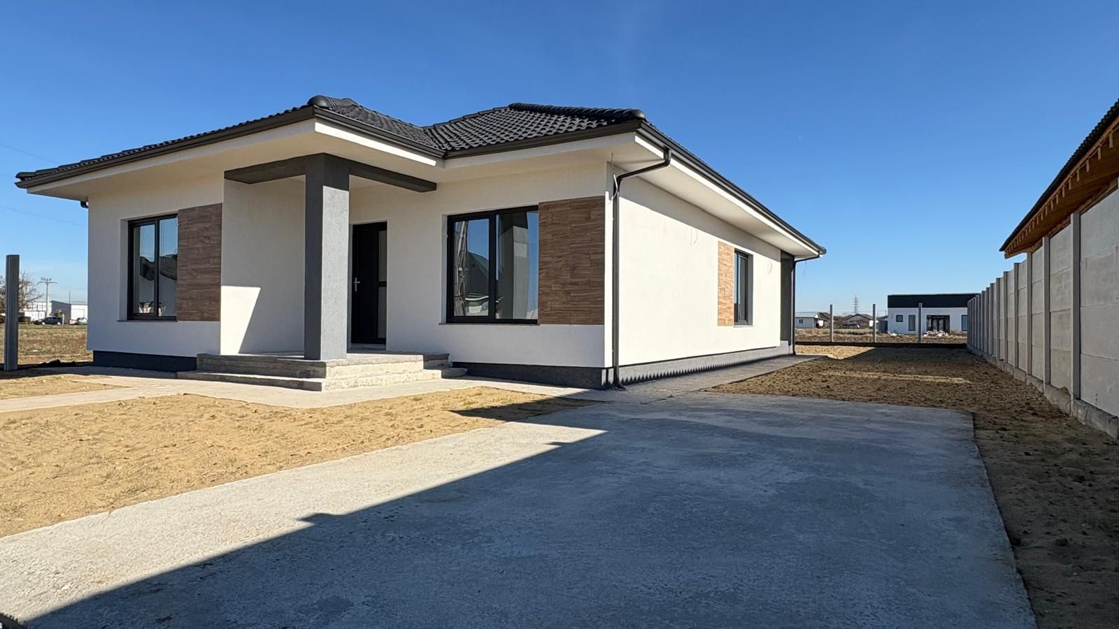 Casa Santandrei, 167 000 E (neg). Comision 0. - Poză 5