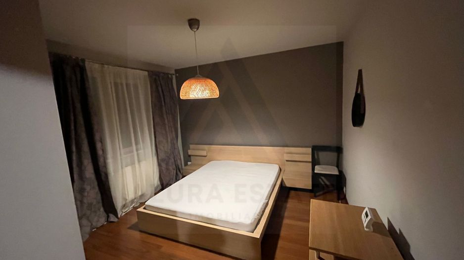 Apartament 2 camere decomandat Etaj 3 si balcon  zona Turnisor - Poză 2