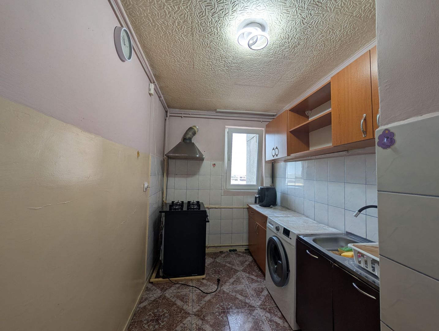 3 Camere Giulești, 60mp, Vedere Panoramică, Total de Renovat - Poză 13