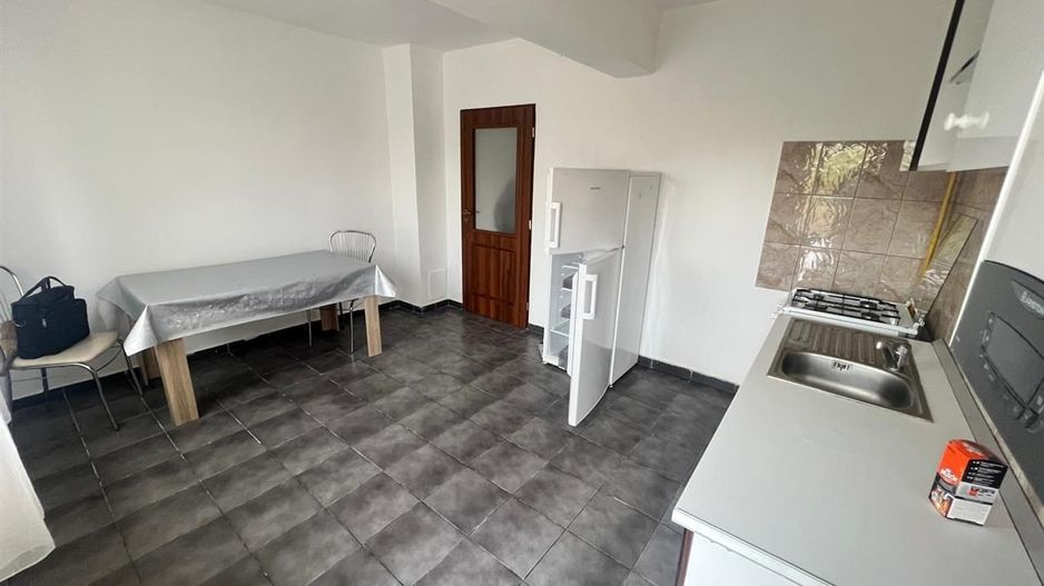 Apartament la vila2 camere decomandat balcoaneCT - Poză 14