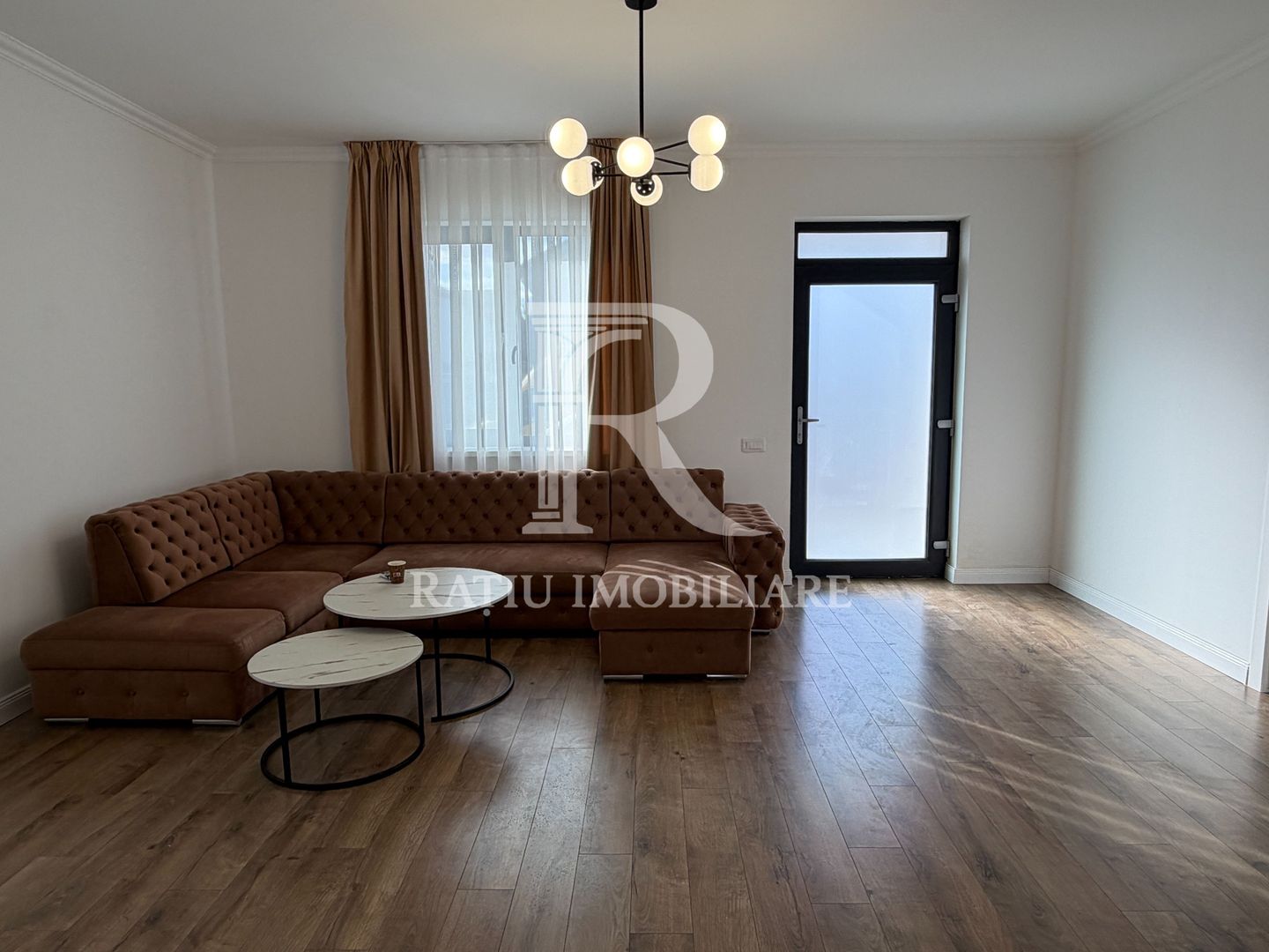 Casa cu 4 dormitoare | Jacuzzi | Sauna | Sanmartin | Oradea - Poză 7