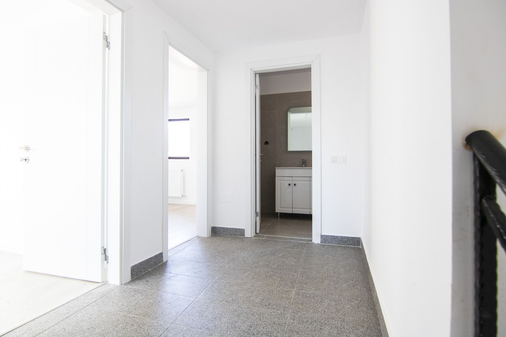 Casa insiruita, Celofibrei, an constr, 2021, Mutare imediata, 4 camere - Poză 3