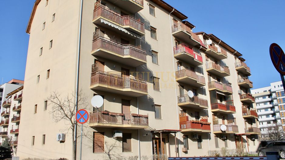 loc de parcare+garaj inclus- Aradului - Poză 1