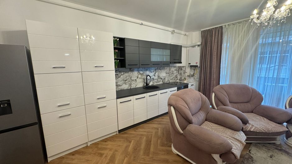 Apartament 3 camere de închiriat – zonă centrală, lângă Mall-ul nou - Poză 4