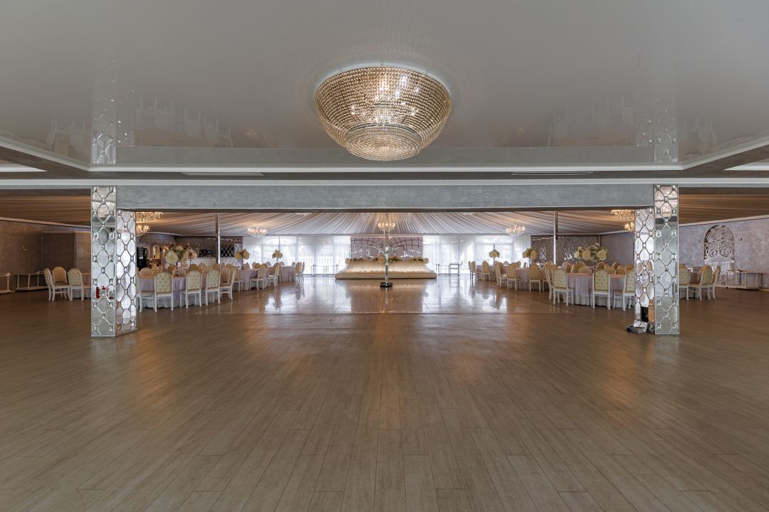 Complex HoReCa functional – 13.000 mp, venituri active, 15 km Timisoara - Poză 4