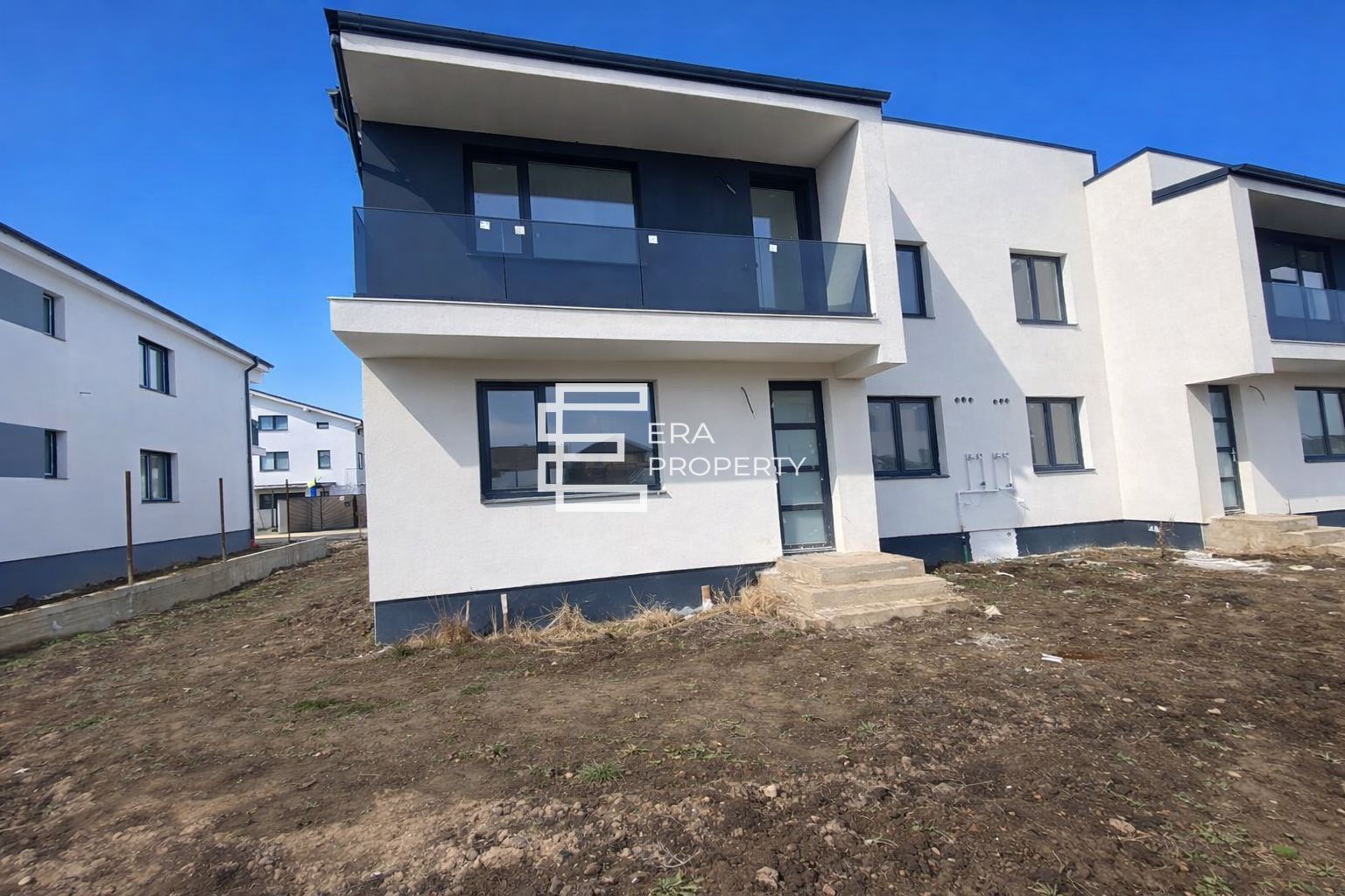 Casă modernă tip quadruplex, 83 mp utili,  curte 170 mp – Cartierul Arhitectilor - Poză 2