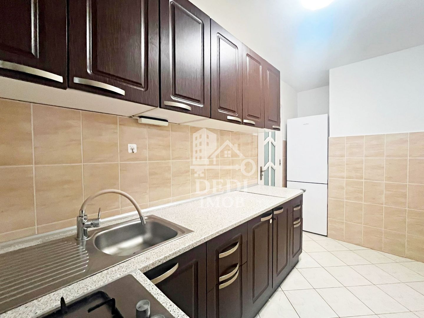 Apartament 2 camere de inchiriat in zona Decebal, Oradea - Poză 6