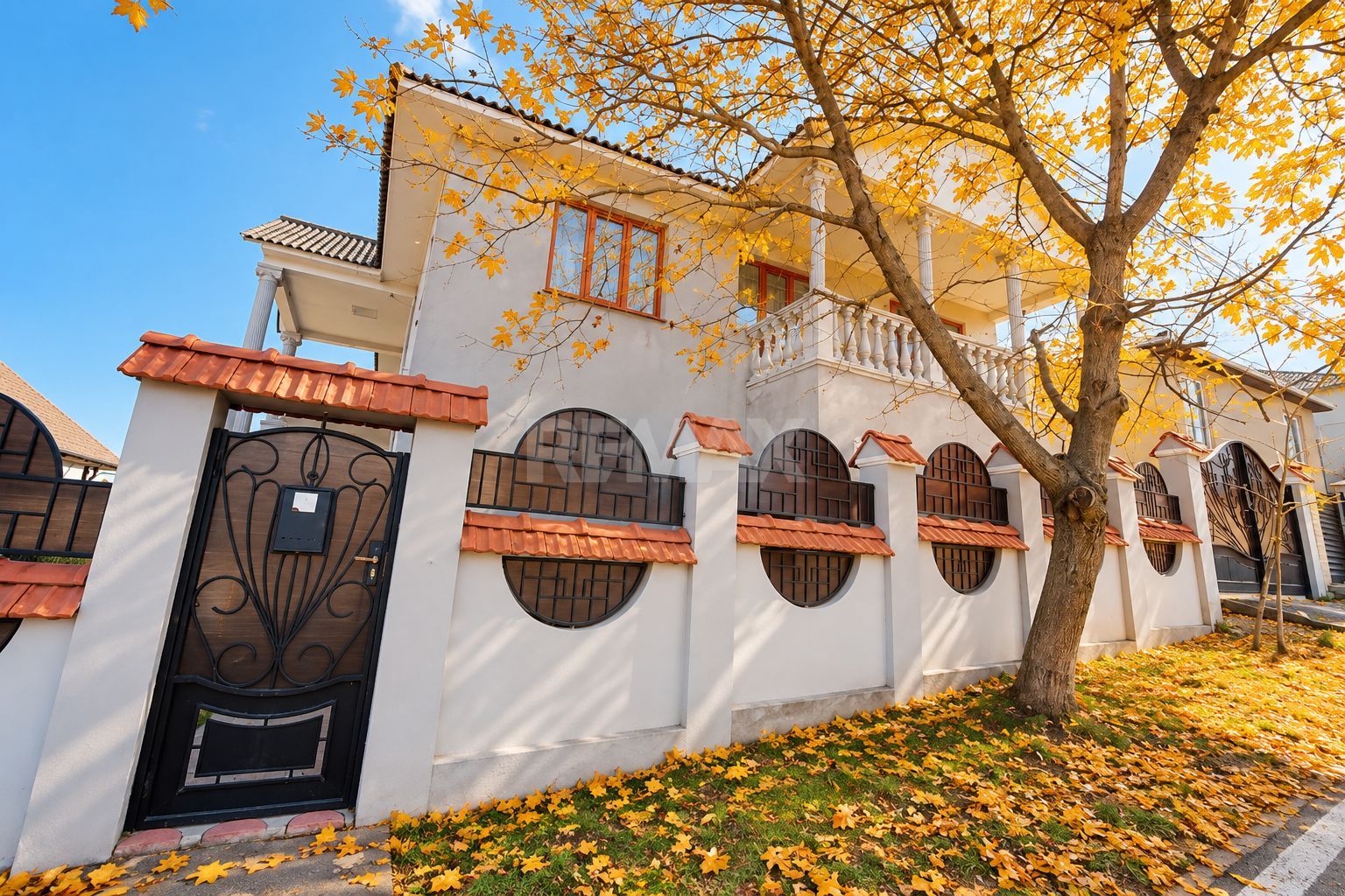 De Vinzare Casa în 2 nivele or. Orhei, - Poză 1