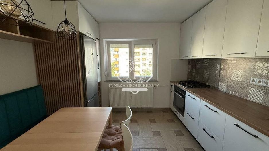 13 Septembrie-Sebastian | 3 camere | 75mp | et 6 | 2 locuri parcare | 750 euro - Poză 9