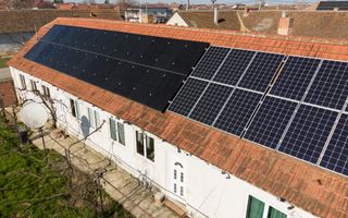 Casă  Sântana cu 3 camere și panouri fotovoltaice - Poză 12