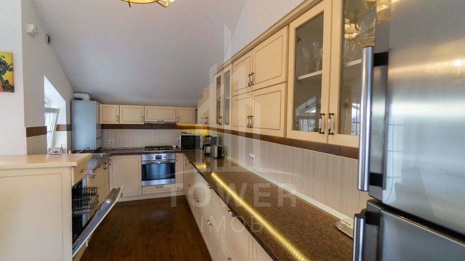 Penthouse de 200 mp+ terasa, in zona Calea Dumbravii - Poză 10