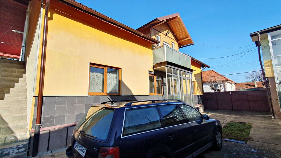 Zona Fartec -strada Buzești, Casă P+E,  construcție 1993 - Poză 2