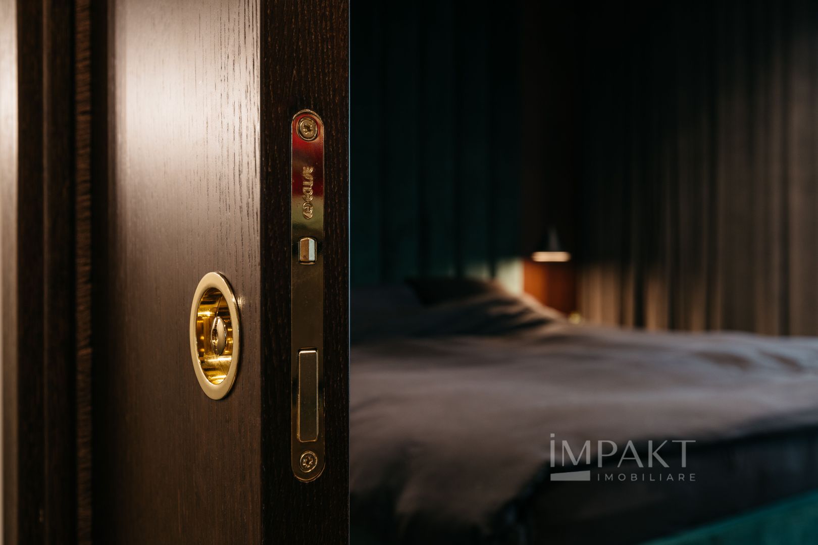 Penthouse extravagant in centrul orasului Cluj- Napoca - Poză 23