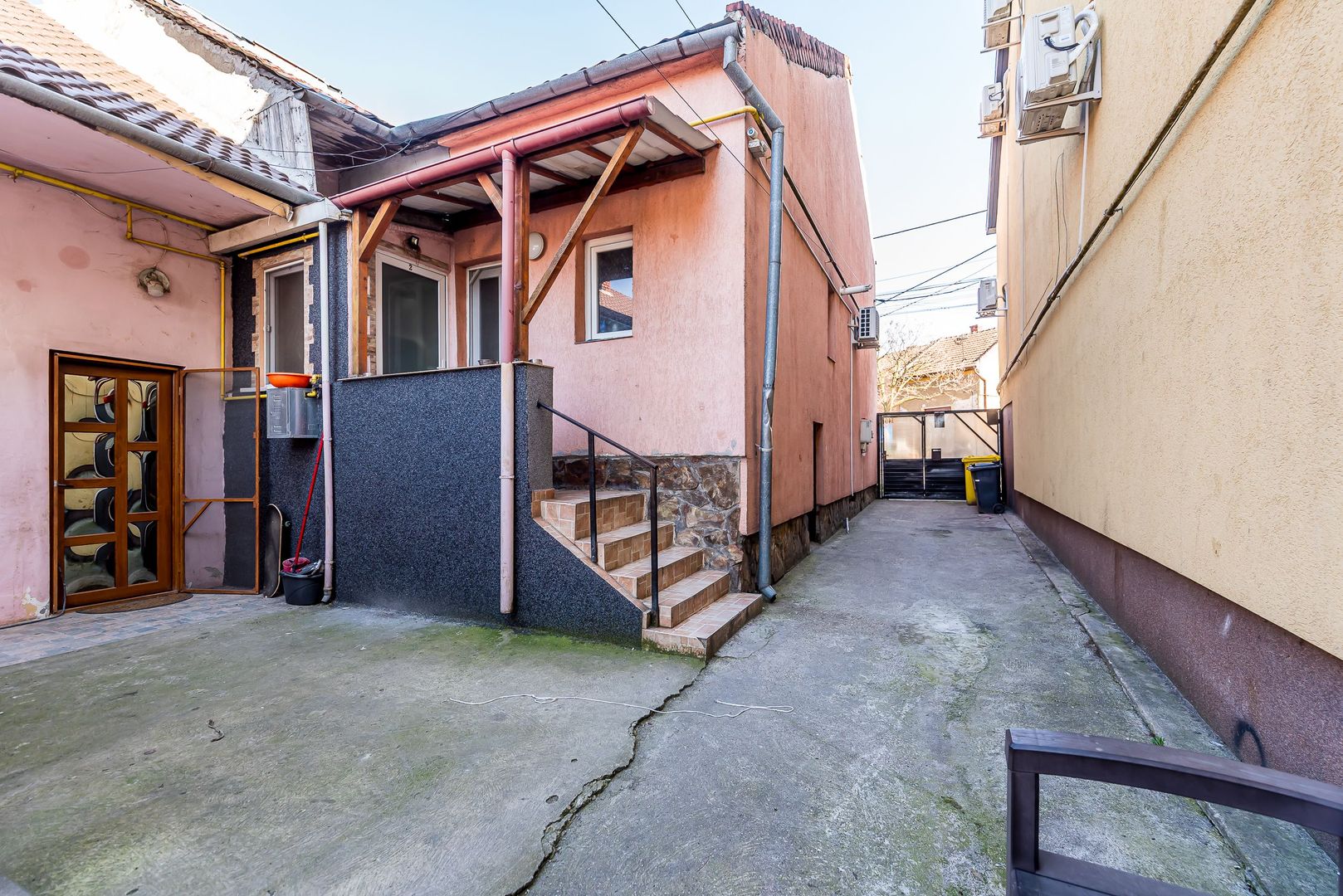 PROPIETATE REZERVATA -Apartament 2 camere in Parneava - Poză 4