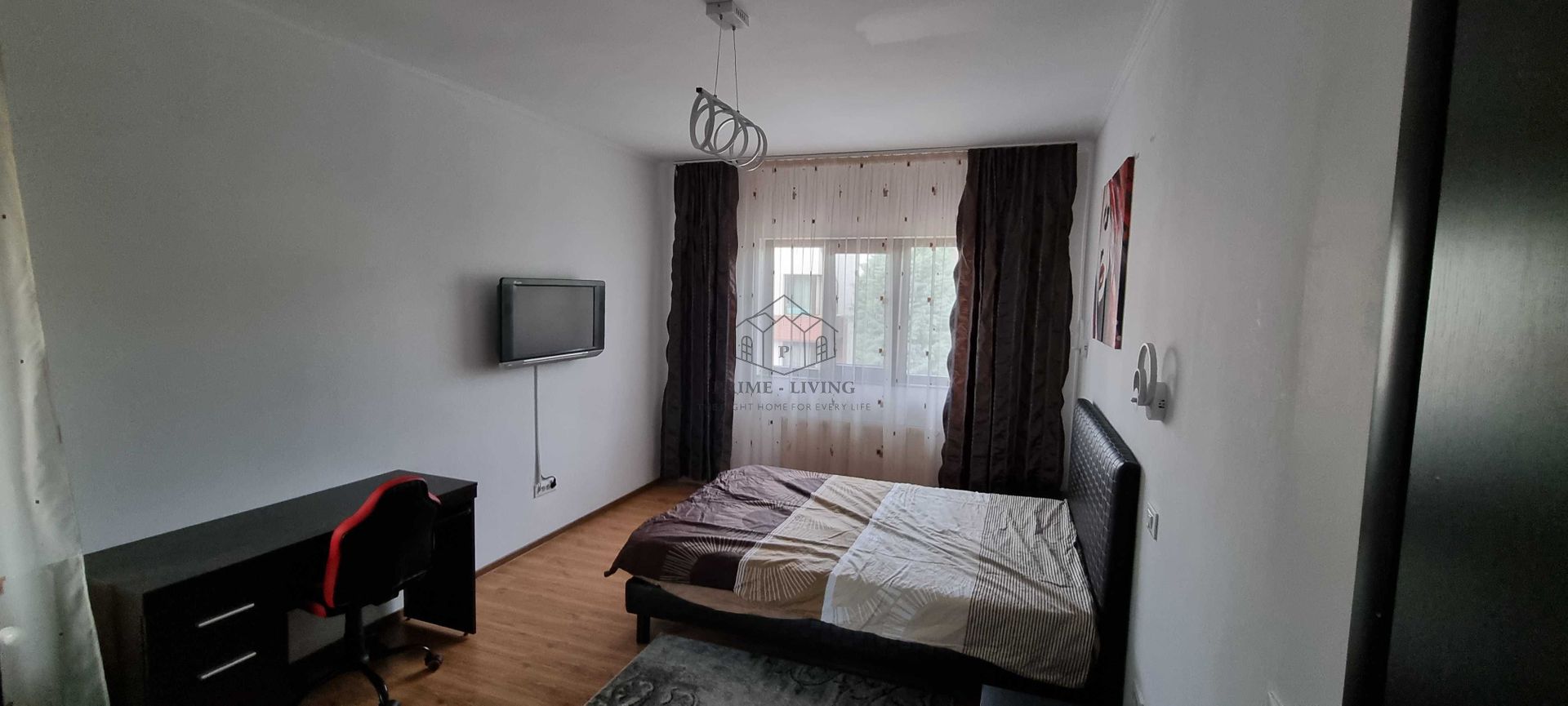 VILA INDIVIDUALA CU PISCINA SI GRADINA SPATIOASA IN ZONA PIPERA - Poză 6