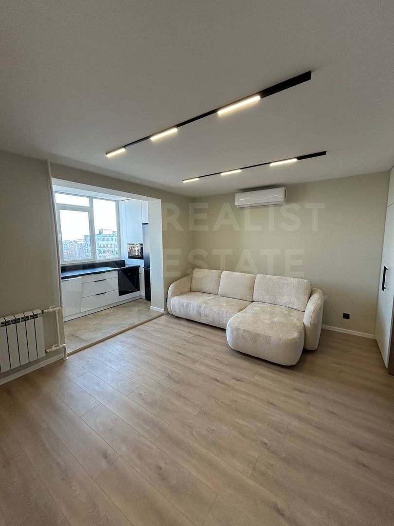 Vânzare, apartament, 2 camere, strada Alba Iulia, Buiucani - Poză 1