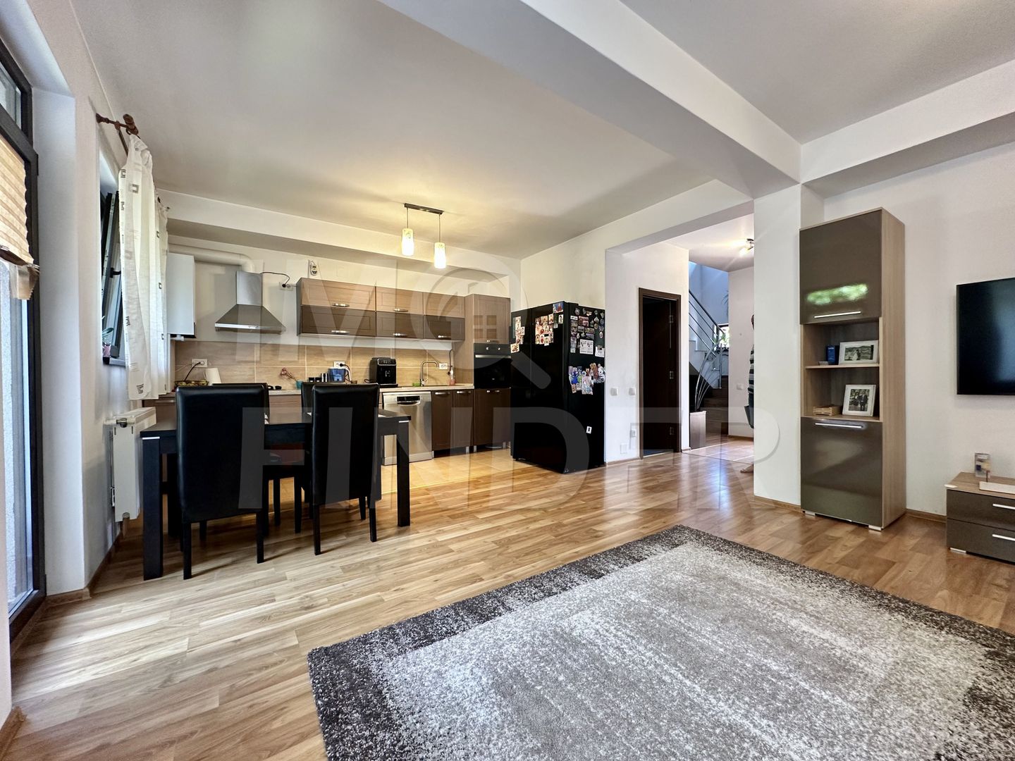 Casă spațioasă complet mobilată – Florești - Poză 7