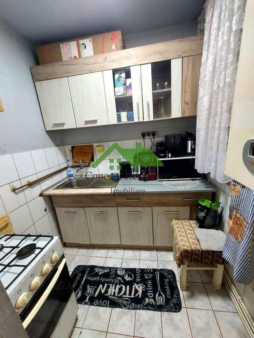 Garsonieră conf. 2, parter, renovată, Dragoș Vodă – mobilată/utilată - Poză 1