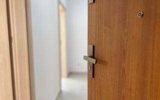 Apartament cu 2 camere in Urban Plaza - Poză 1