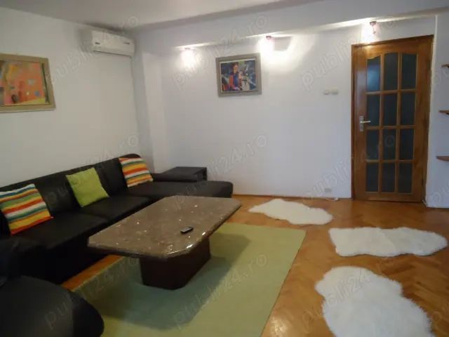 De închiriat  Apartament 2 Camere cu Centrala Proprie, 62 mp Pridvorului - Poză 3