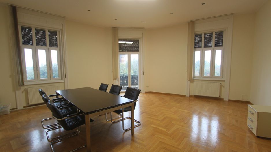 Apartament pretabil birou - Piata Victoriei - Poză 1