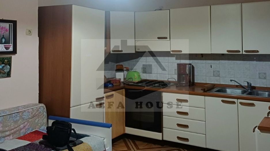 Apartament cu 4 camere in casa - zona Ultracentrala , AFI Mall, Patria - Poză 3