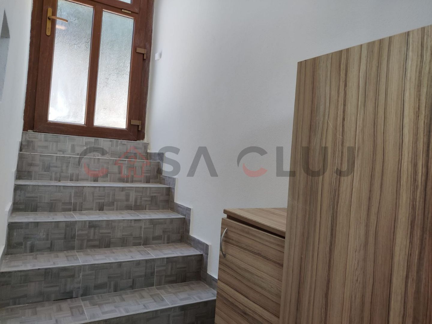 În inima campusului universitar, renovat, ideal pentru investiție sau locuință! - Poză 9