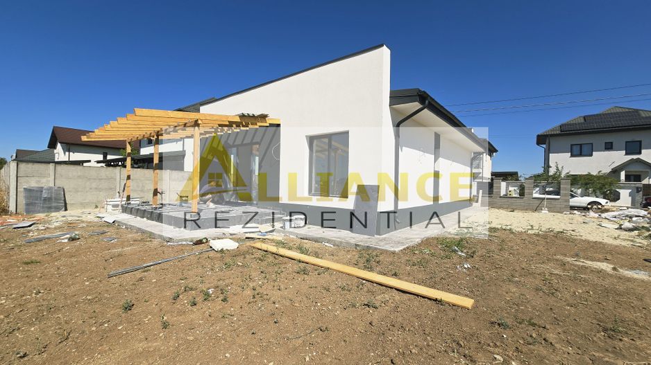 Casa parter-100m de autobuz-pod-beci-posibilitatea de a alege finisaje - Poză 9