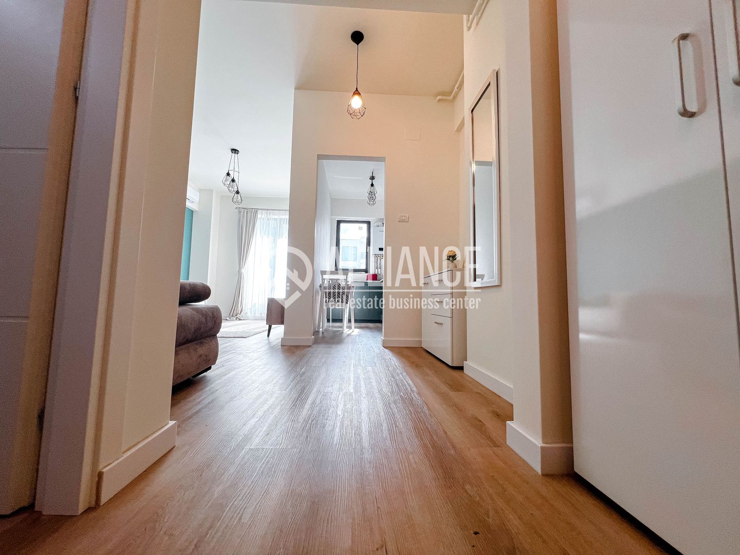 TOMIS NORD( COD 05 ) - Studio Premium la 1 minut de Campus - Poză 8