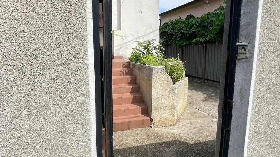 SPATIU BIROURI VILA PARCARE ZONA 1 MAI - Poză 2