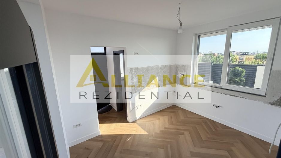 Casă individuală 4 camere  3 băi 145 mp utili ! - Poză 13