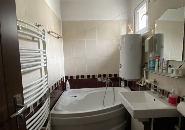 4 camere, decomandat, renovat, Micro39 B - Poză 5