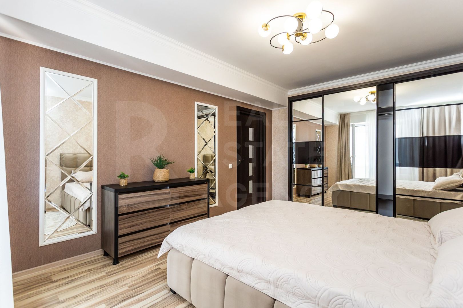 Vânzare, apartament, o cameră, str. Mihail Sadoveanu, Ciocana - Poză 4