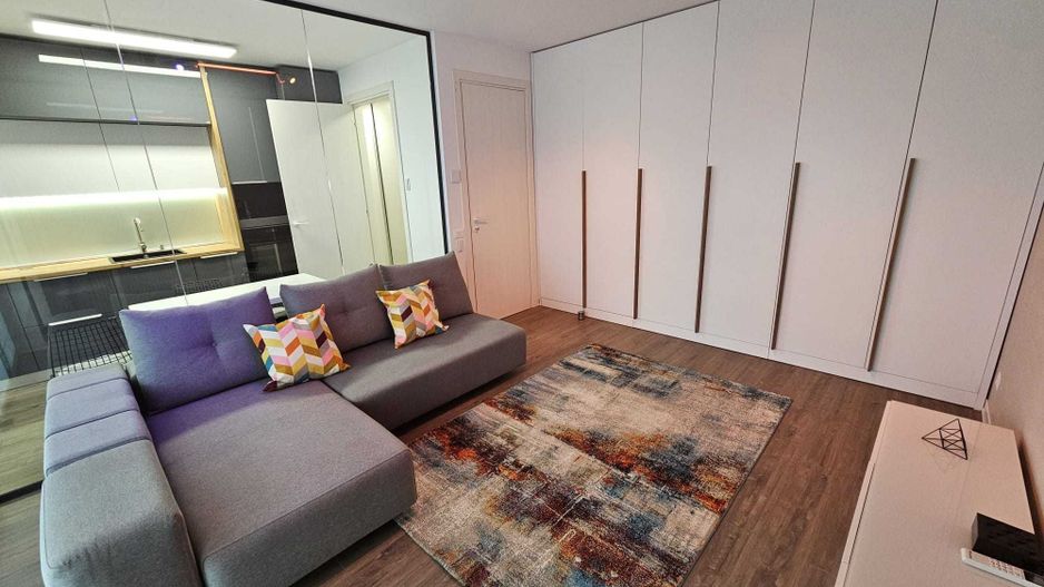 Inchiriere apartament Cloud9 | 2 camere si loc parcare inclus - Poză 2