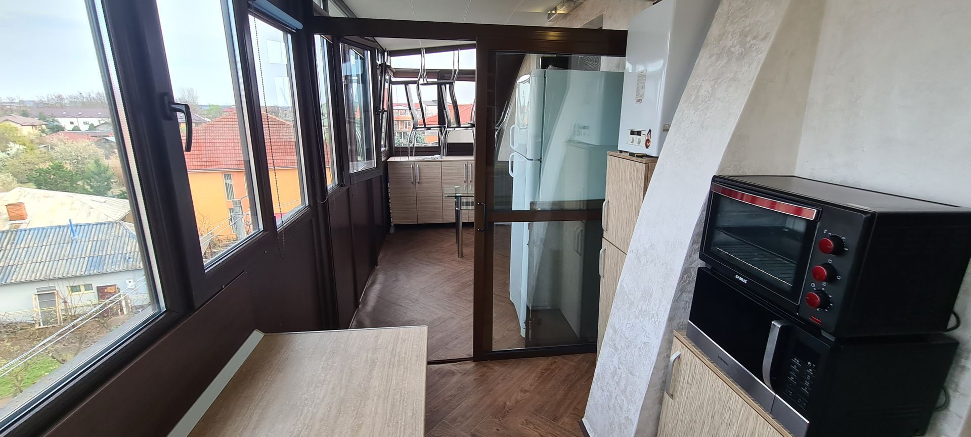 Apartament 2 camere foarte spațios Otopeni ULTRACENTRAL - Poză 9