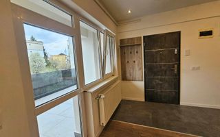 Spatiu birou de inchiriat Sibiu central - Poză 2