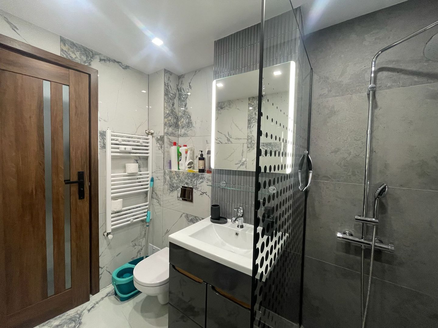 APARTAMENT MODERN | COMPLET MOBILAT SI UTILAT| 2 CAMERE | RADAUTI - Poză 5