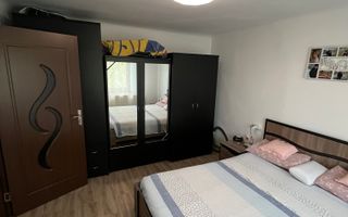 Casă de vânzare, 3 camere, teren 840 mp –  Str. Dumitru Merticaru - Poză 5